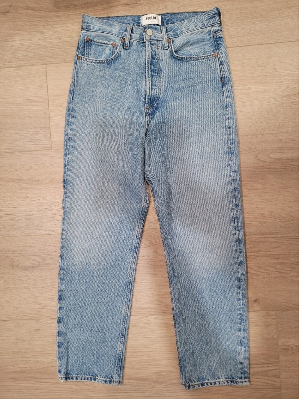 100% Organic Cotton Light Wash Denim AGOLDE 90's Crop
